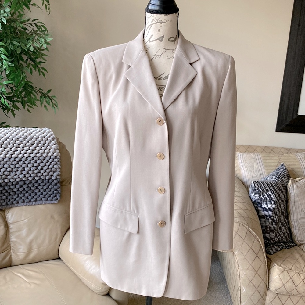 AKA Eddie Bauer Jacket Sz. 6